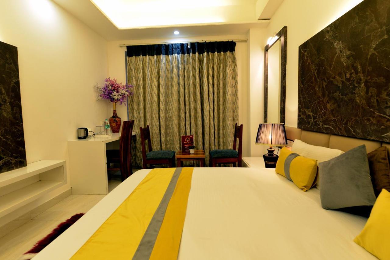 Hotel The Yellow Chandigarh Exterior photo